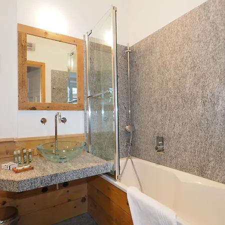 Palace Engadin-st Moritz Co2-neutral Aparthotel