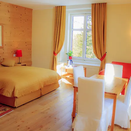 Palace Engadin-st Moritz Co2-neutral מלון דירות 4*