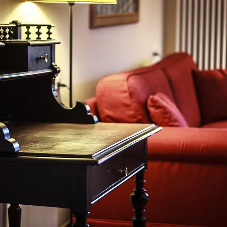 Palace Engadin-st Moritz Co2-neutral 아파트호텔