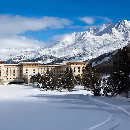 アパートホテル Palace Engadin-st Moritz Co2-neutral 4*