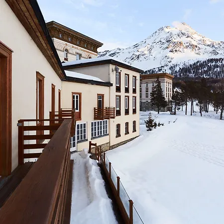 Palace Engadin-st Moritz Co2-neutral 4* מלויאז