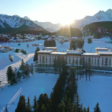 아파트호텔 Palace Engadin-st Moritz Co2-neutral 말로야