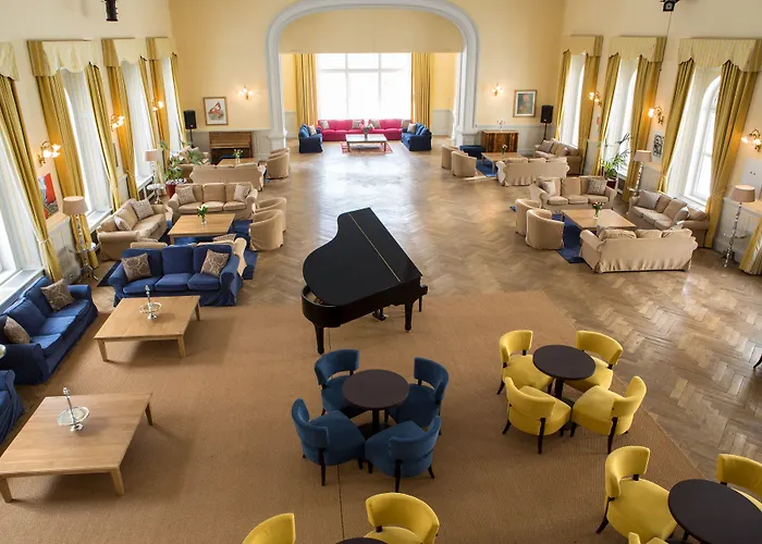 Palace Engadin-st Moritz Co2-neutral Hotel apartamentowy Maloja