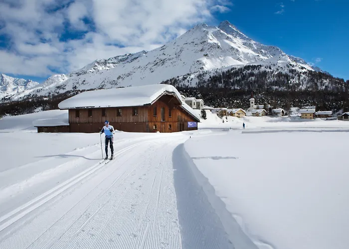 Palace Engadin-st Moritz Co2-neutral מלון דירות מלויאז