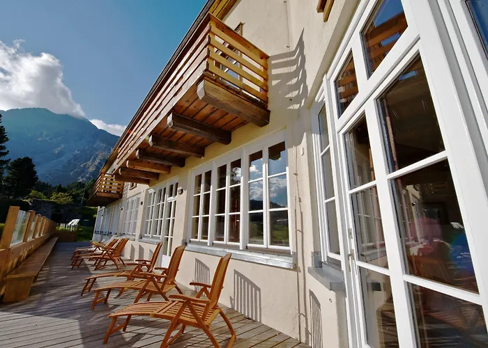 Hotel apartamentowy Palace Engadin-st Moritz Co2-neutral
