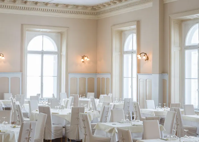 Palace Engadin-st Moritz Co2-neutral Aparthotel 4*